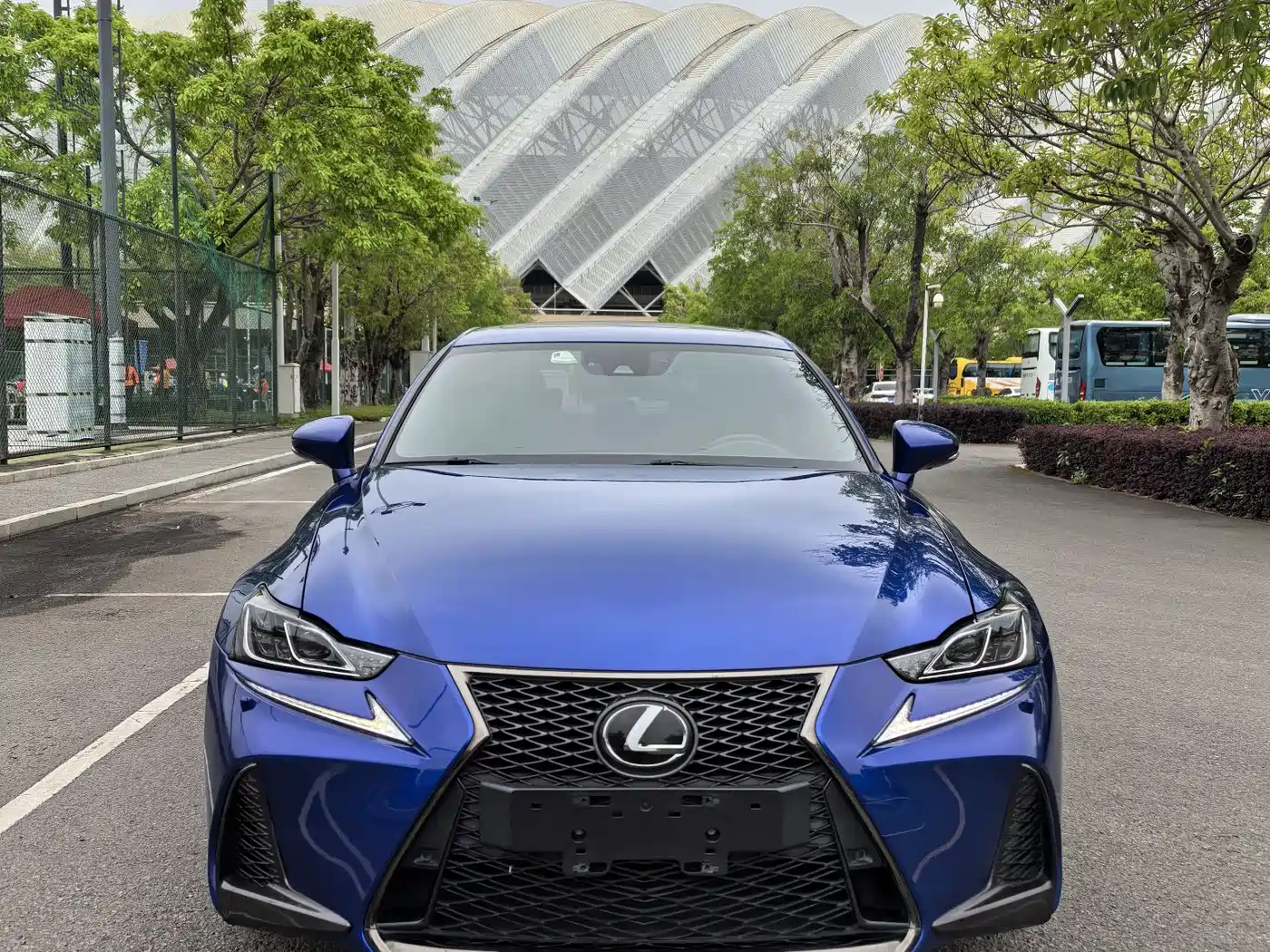 Lexus IS 2017 300 F SPORT фото 2
