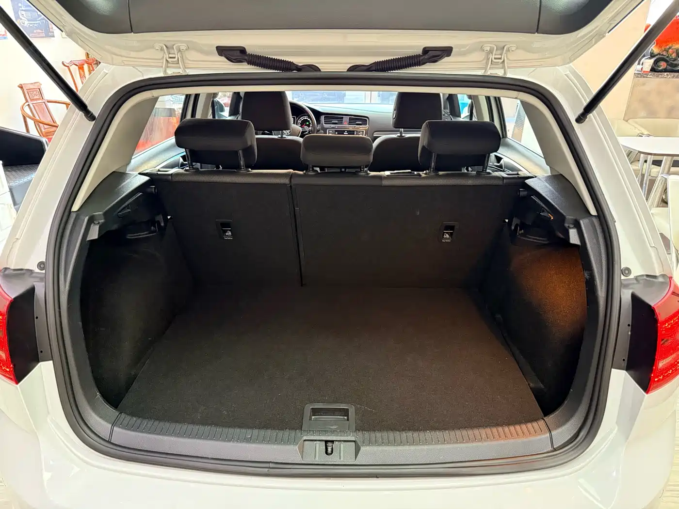 Volkswagen Golf 2017 230TSI Auto Comfort Millionth Anniversary Edition фото 19