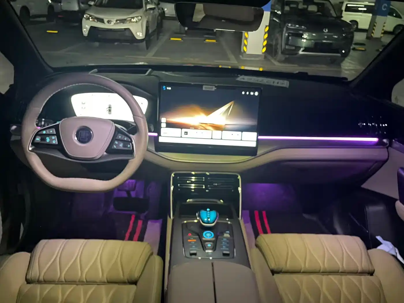 BYD Tang New Energy 2025 Smart Driving Edition DM-i 115KM Flagship фото 8