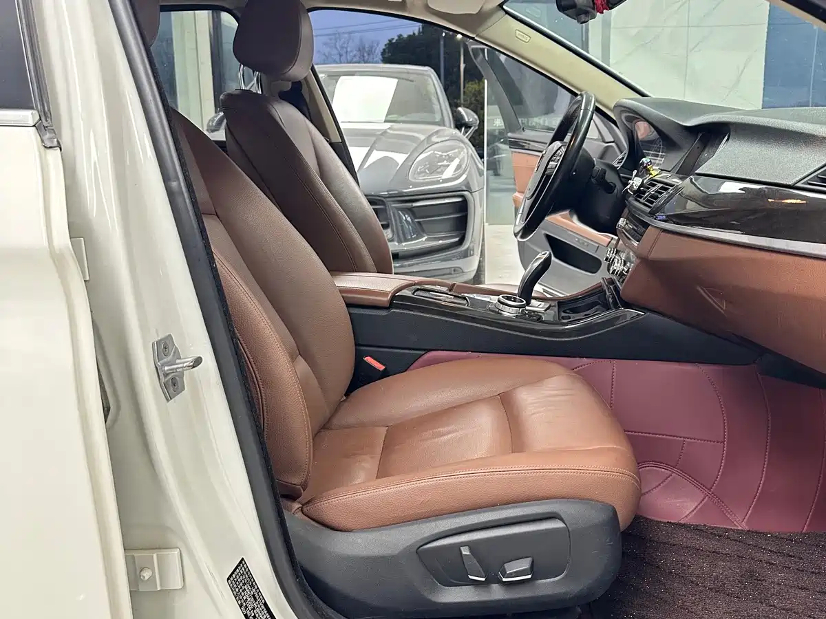BMW 5 Series 2014 525Li Fashion Design Package фото 14