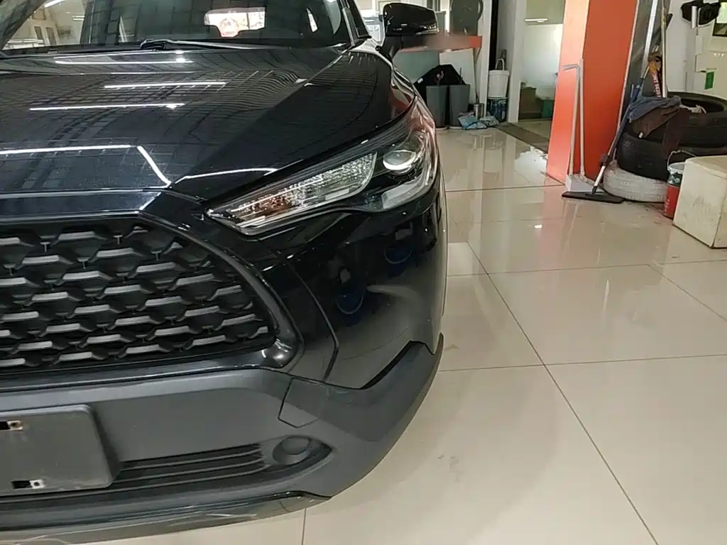 Фото 24 - Toyota Corolla Cross