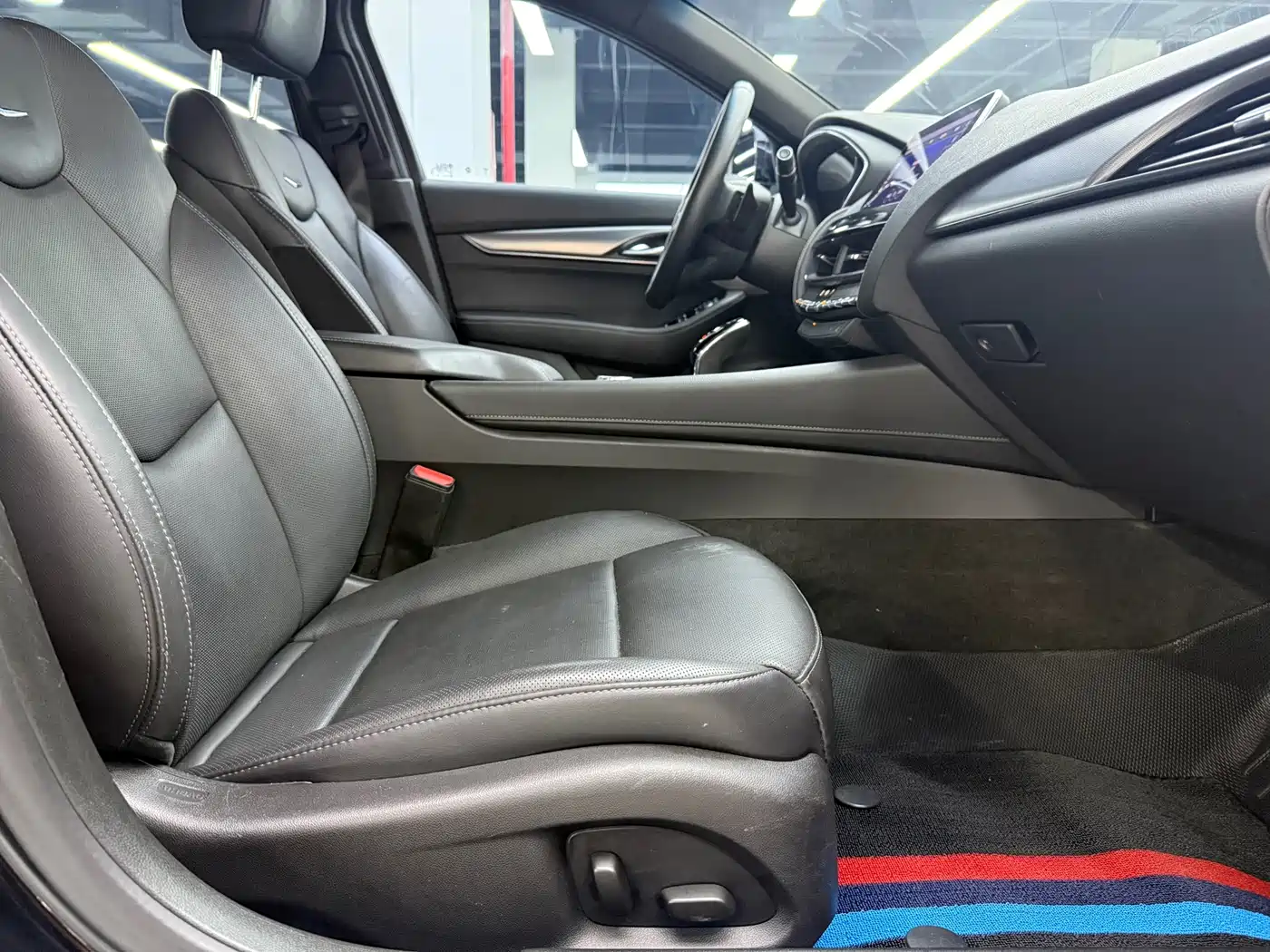 Photo 21 - Cadillac CT5