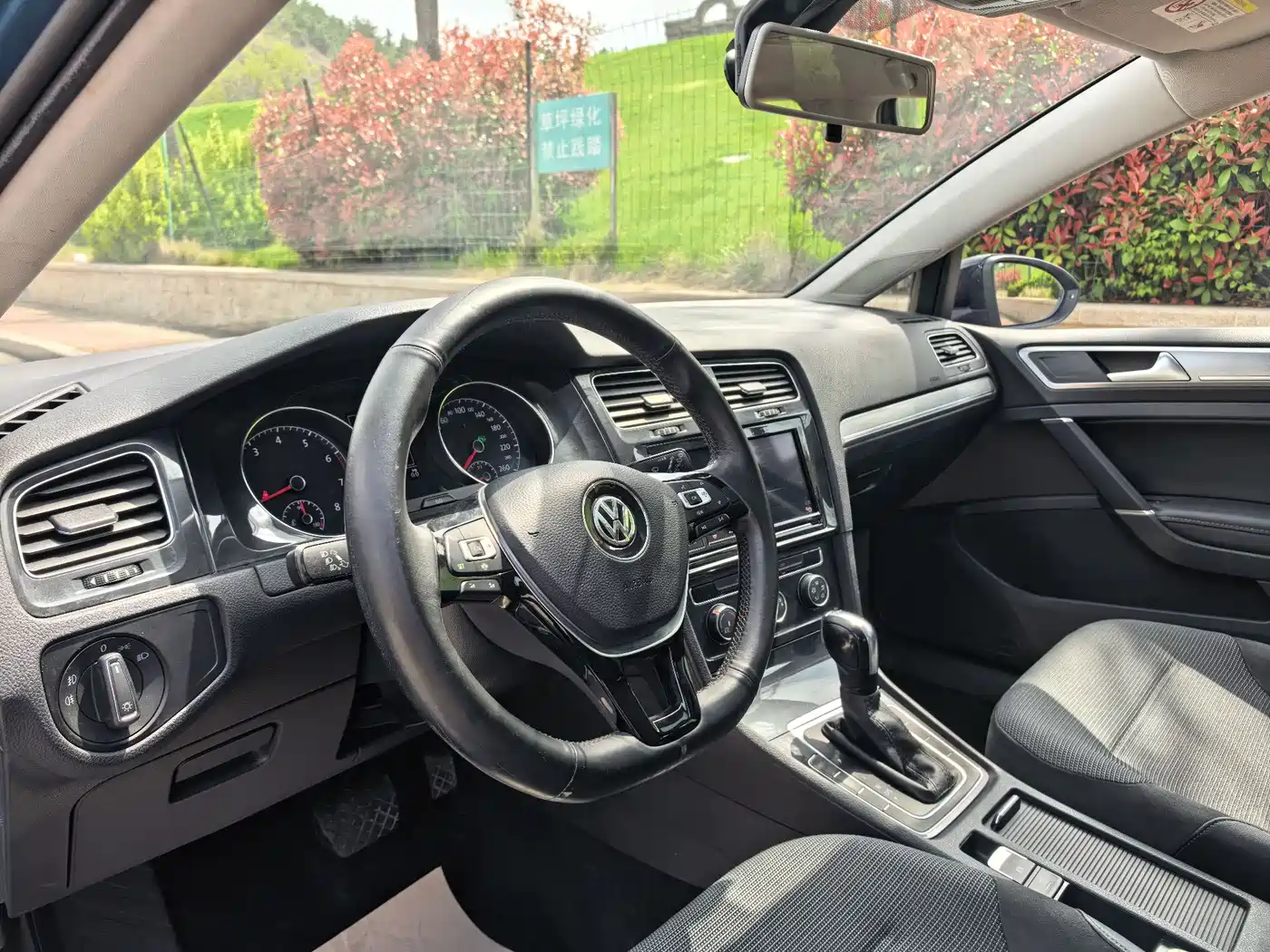 Volkswagen Golf 2019 280TSI DSG Comfort (China V) фото 8