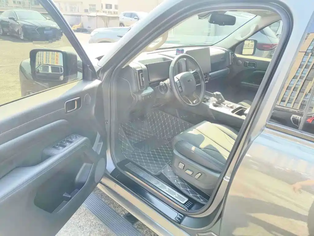 Haval H9 2025 2024 2.0T Gasoline AWD Extreme Edition