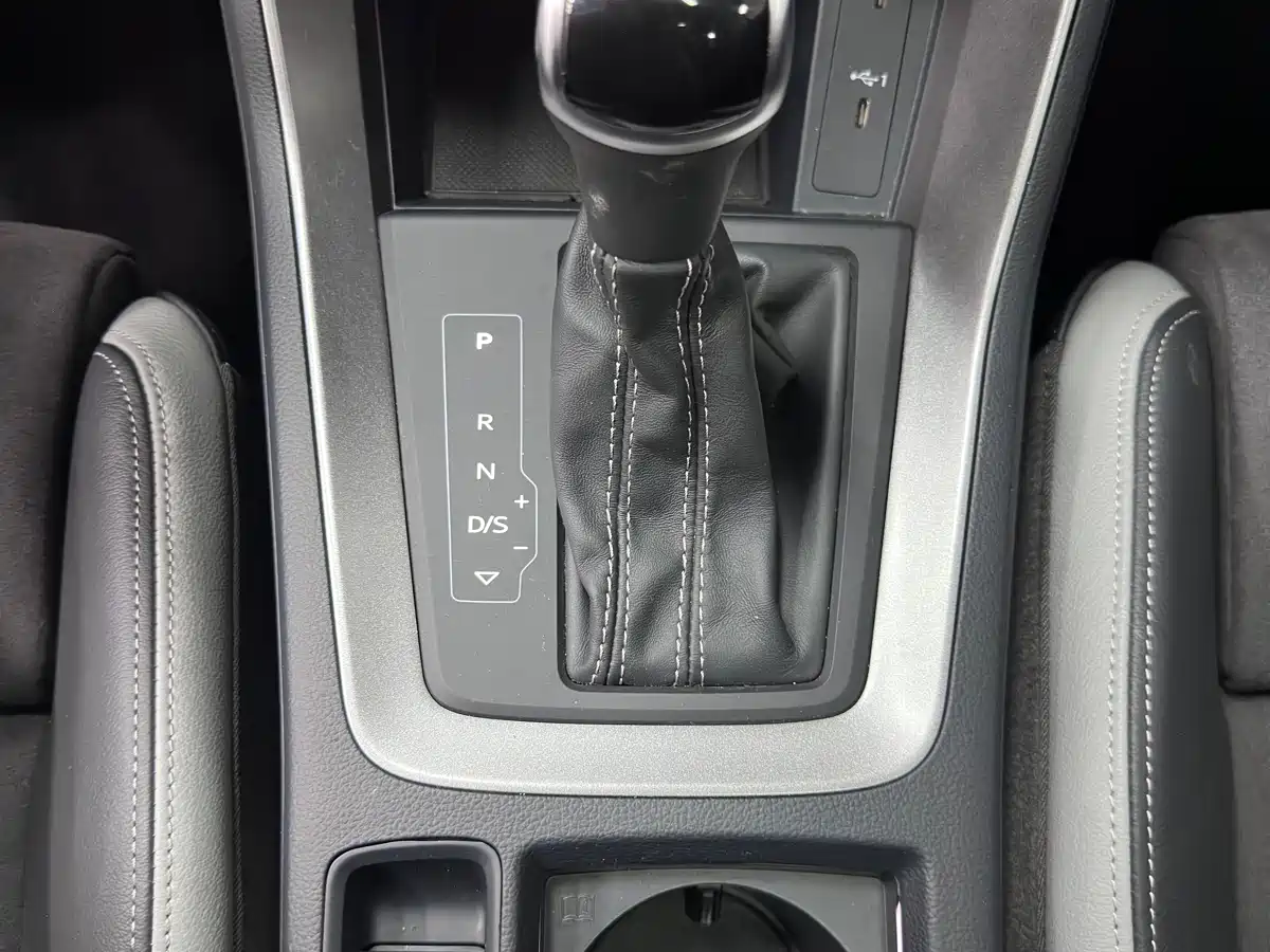 Audi Q3 2022 35 TFSI Fashion Dynamic фото 19