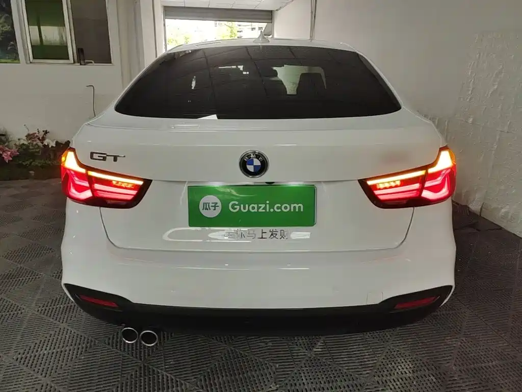 BMW 3 Series GT 2021 2020 320i M Sport Package