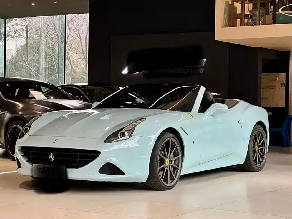 Ferrari California T 2016 2015 3.9T Standard