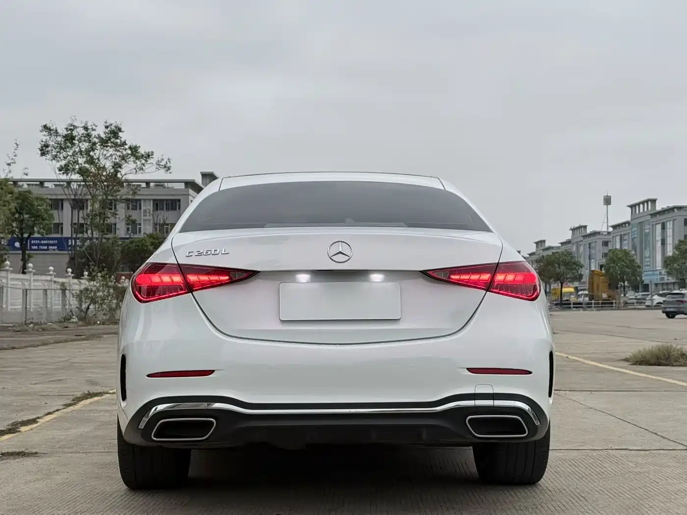 MERCEDES-BENZ C CLASS