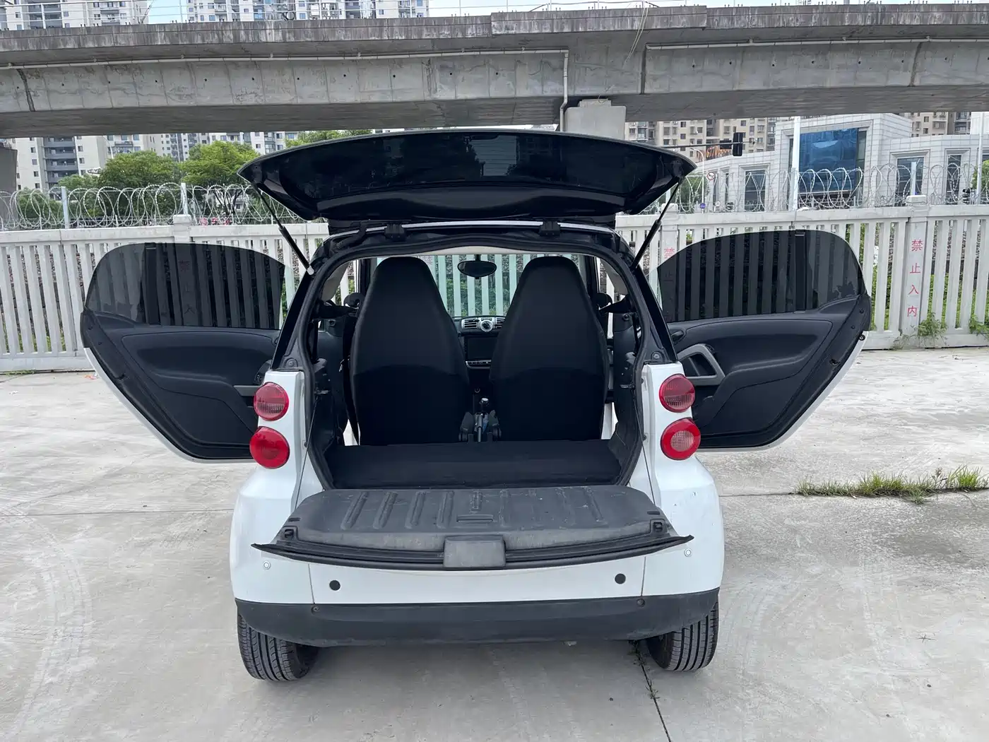 smart fortwo 2011 2011 1.0 MHD Hardtop Burning Orange Edition