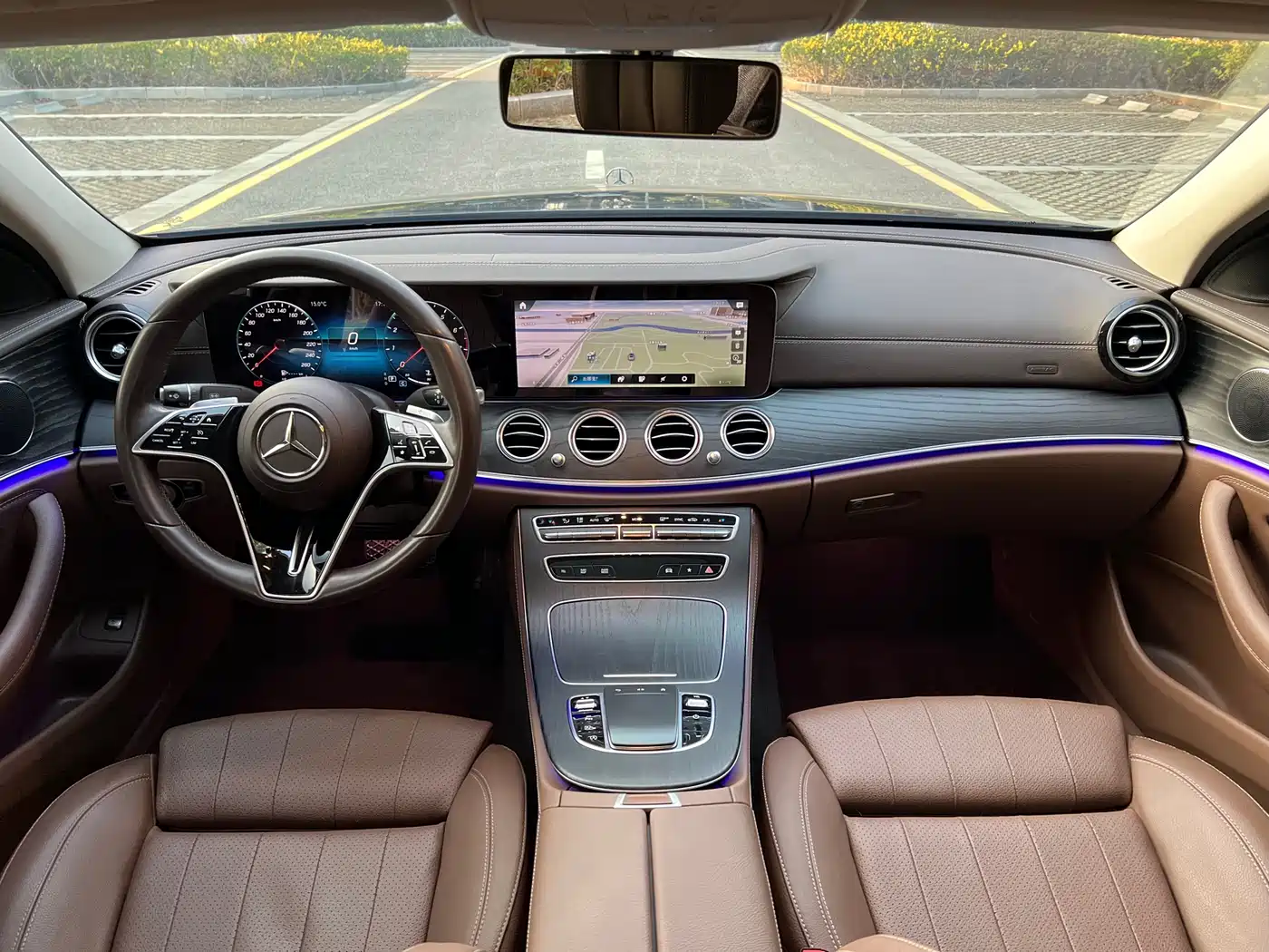 MERCEDES-BENZ E CLASS