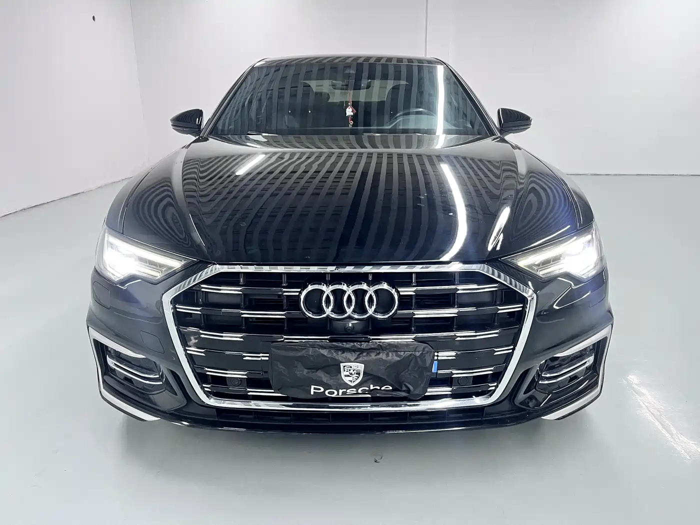 Audi A6L 2023 45 TFSI quattro Premium Dynamic фото 2