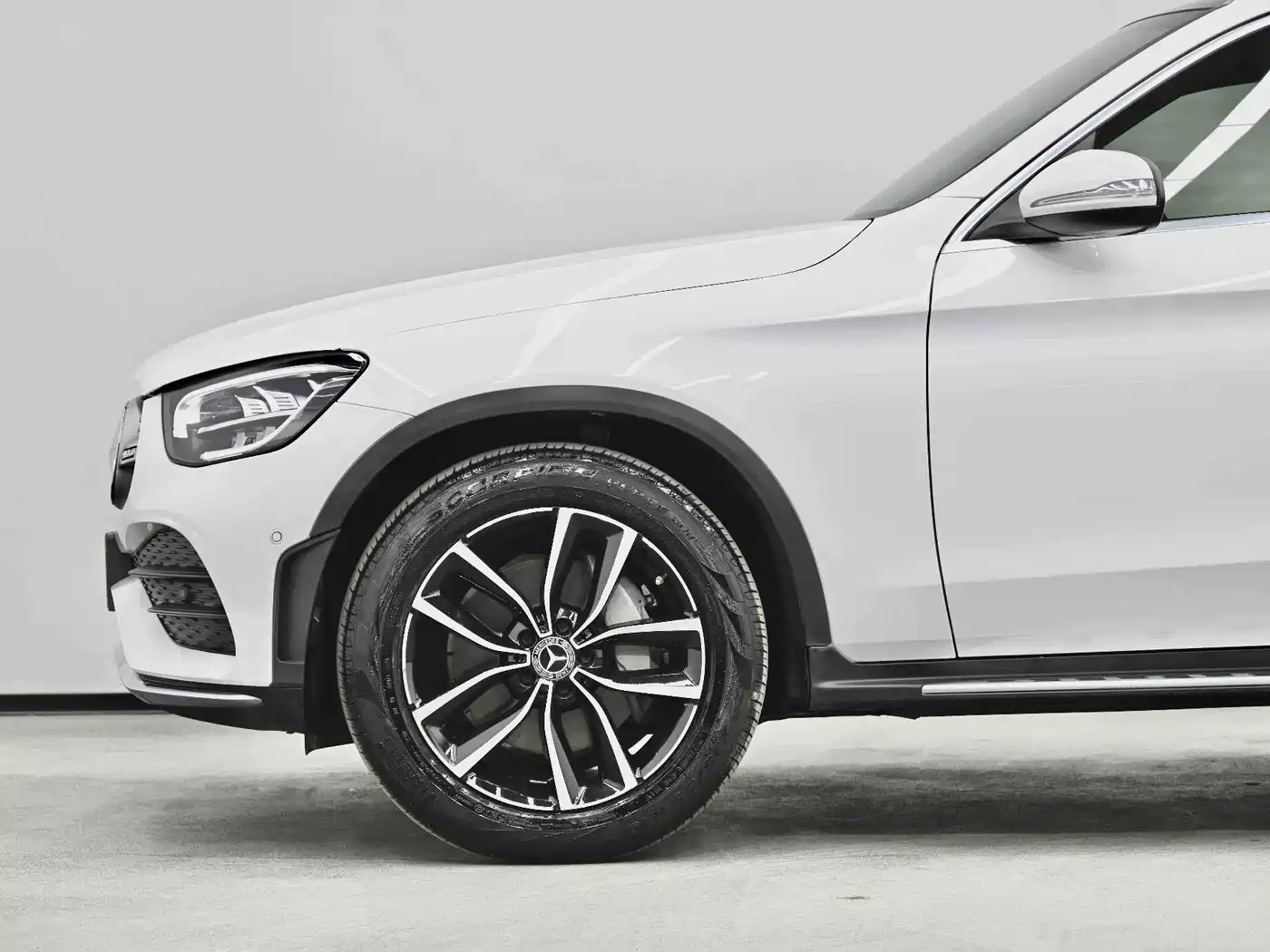Mercedes-Benz GLC 2020 Facelift GLC 300 L 4MATIC Dynamic фото 24