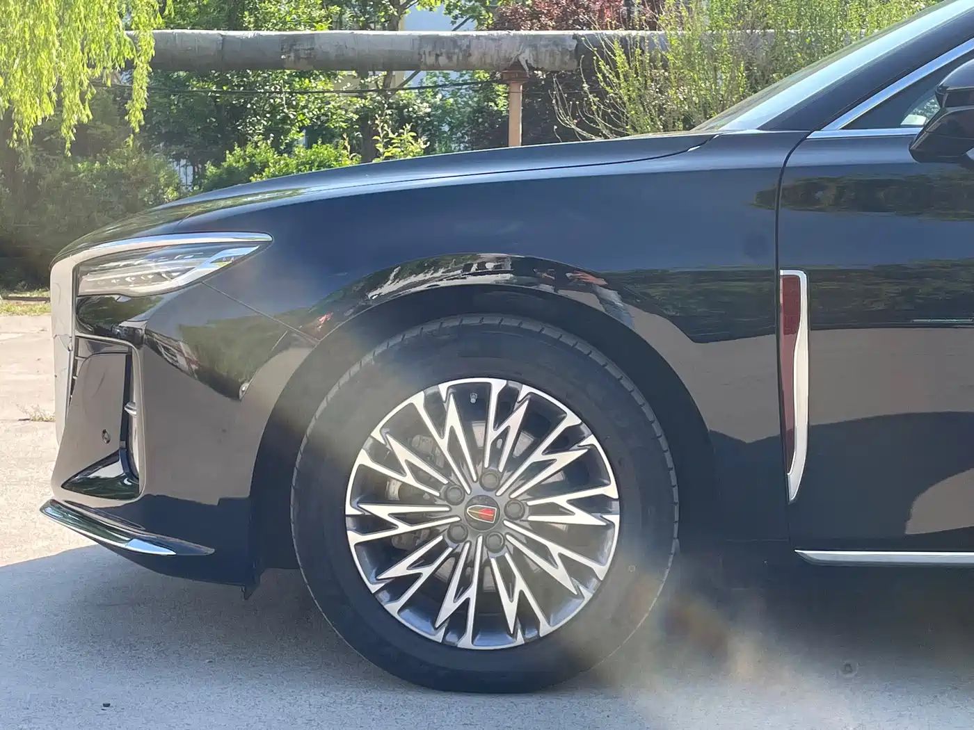 Hongqi H5 2024 1.5T DCT Smart Connect Flag Rhythm Edition фото 9
