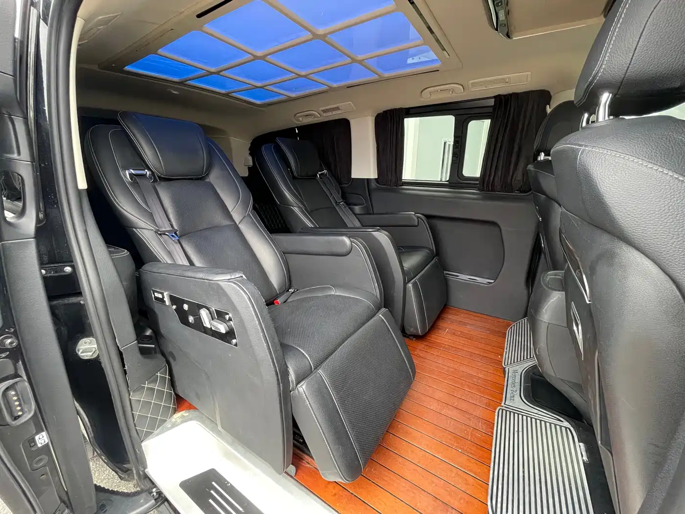 Mercedes-Benz Vito 2020 2.0T Business Edition (7-seater) фото 9