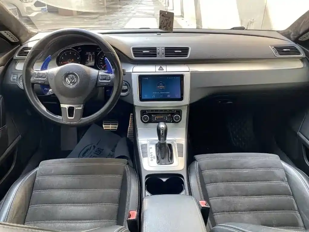Photo 4 - Volkswagen CC