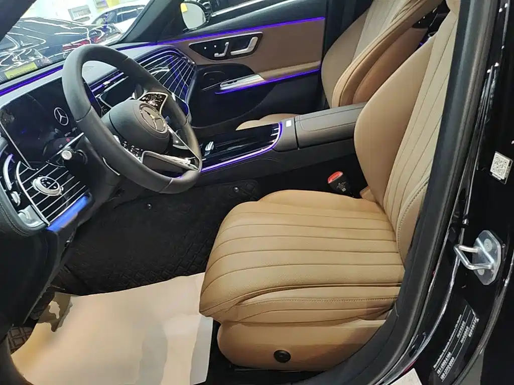 Mercedes-Benz E-Class 2025 E 260 L фото 15