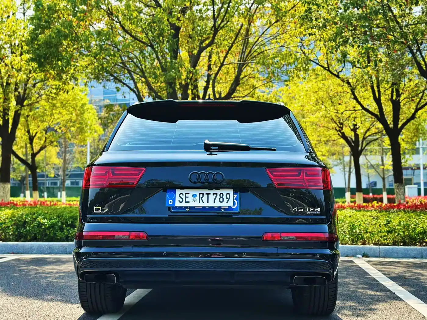AUDI Q7