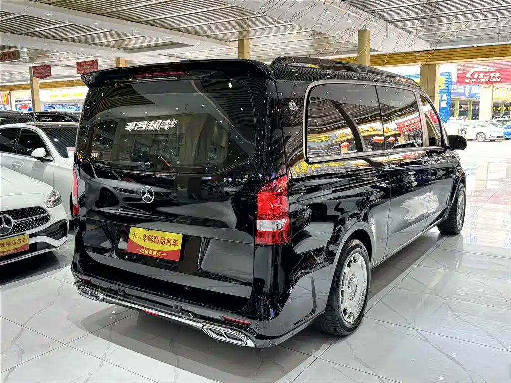 Mercedes-Benz Vito 2021 2.0T Elite 7-Seater фото 4