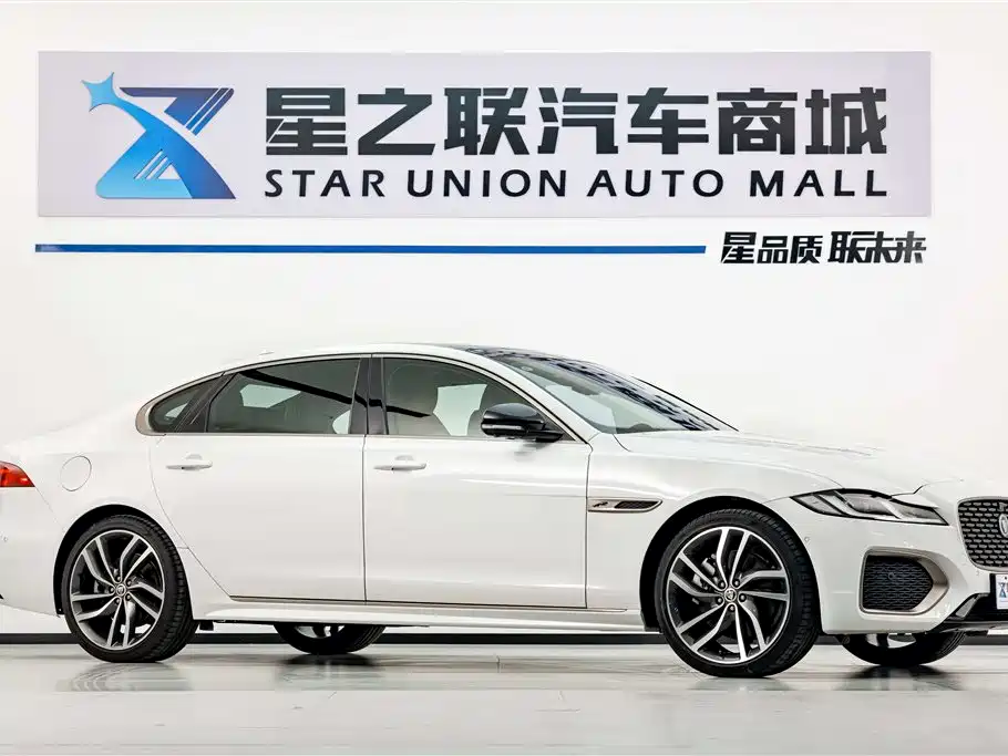 JAGUAR XFL