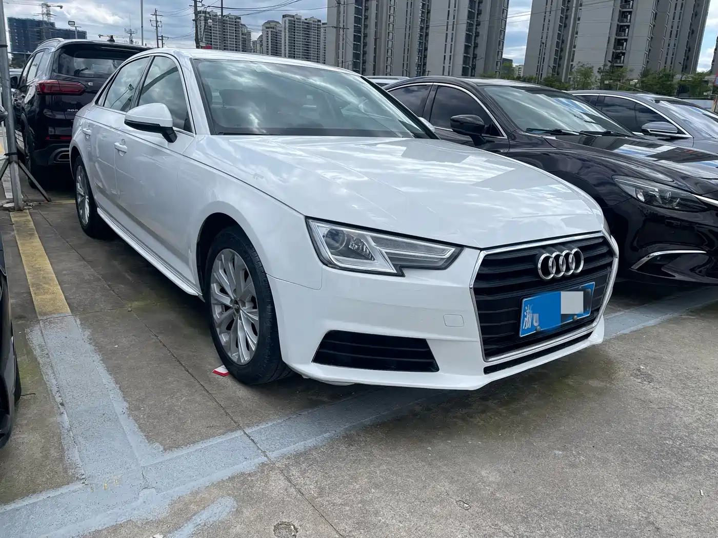 Audi A4L 2017 40 TFSI Progressive фото 6