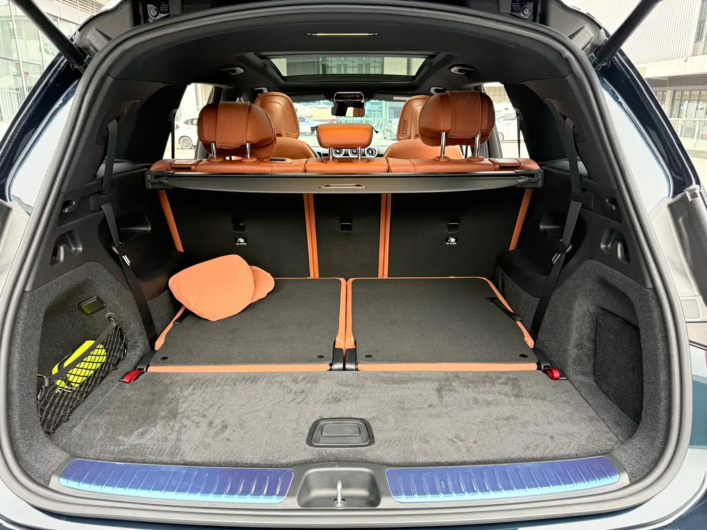 Mercedes-Benz GLC 2024 GLC 260 L 4MATIC Luxury 7-seater фото 25