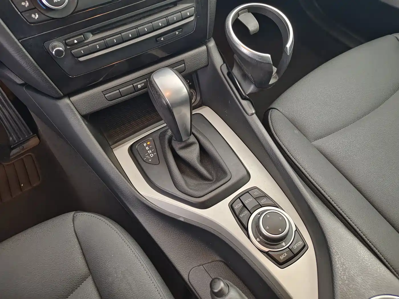 BMW X1 (Import) 2012 sDrive18i Luxury фото 14