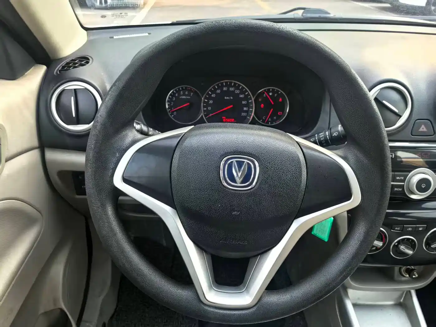 CHANG'AN YUEXIANG V3