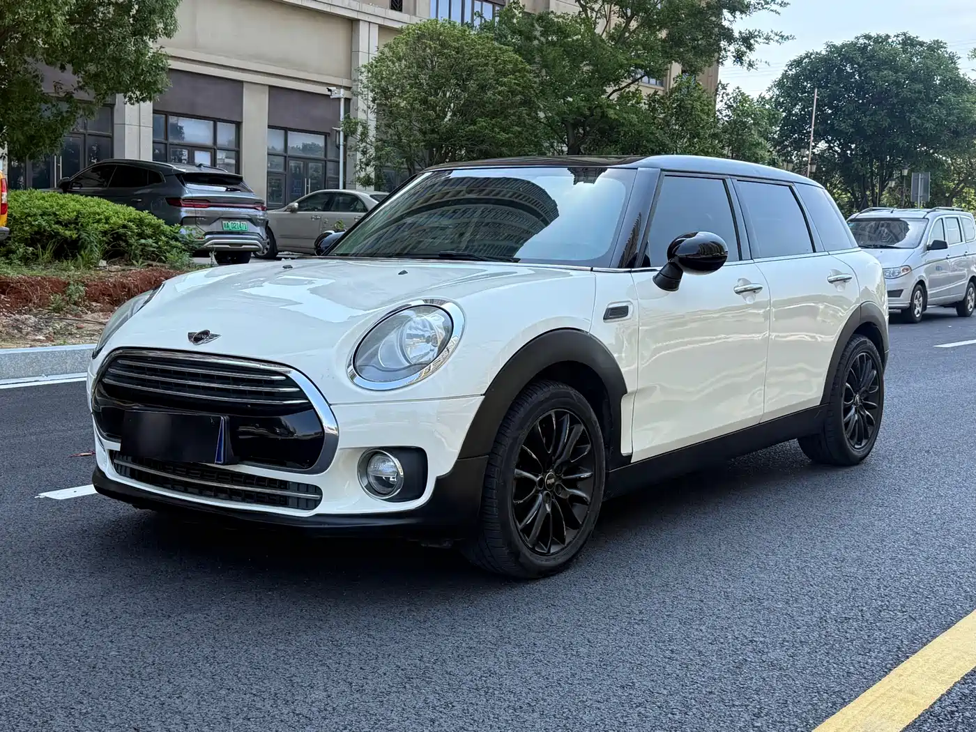 MINI CLUBMAN 2016 Facelift 1.5T COOPER фото 3