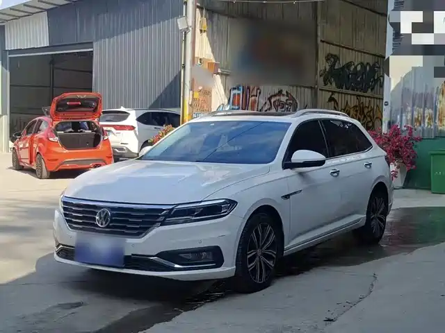 Volkswagen Lavida 2018 Hatchback 280TSI DSG Luxury Edition China V