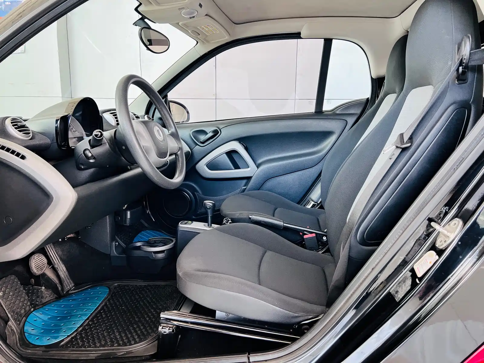 Photo 11 - smart fortwo