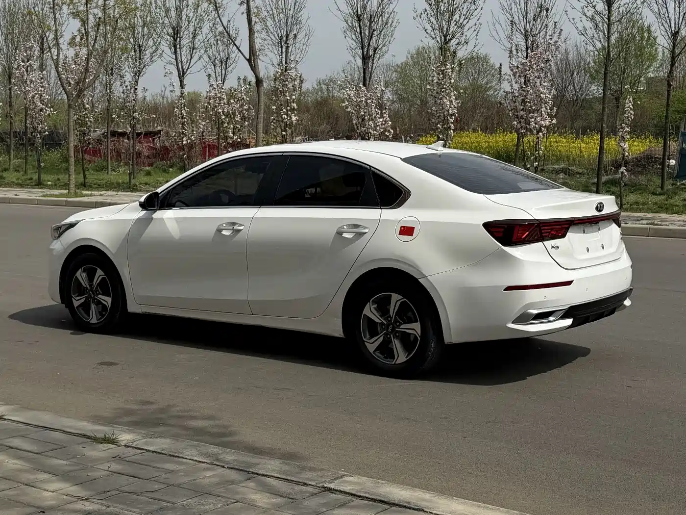 Kia K3 2019 1.5L CVT Smart Connect Edition фото 4