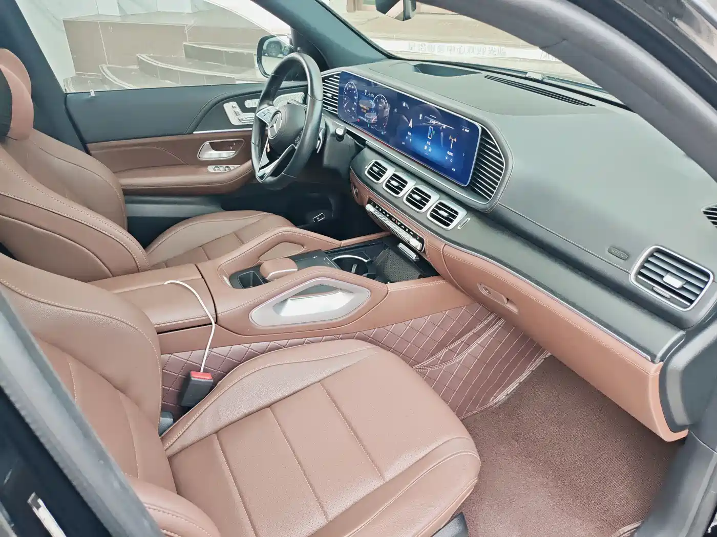 Mercedes-Benz GLE 2024 GLE 450 4MATIC Luxury фото 16