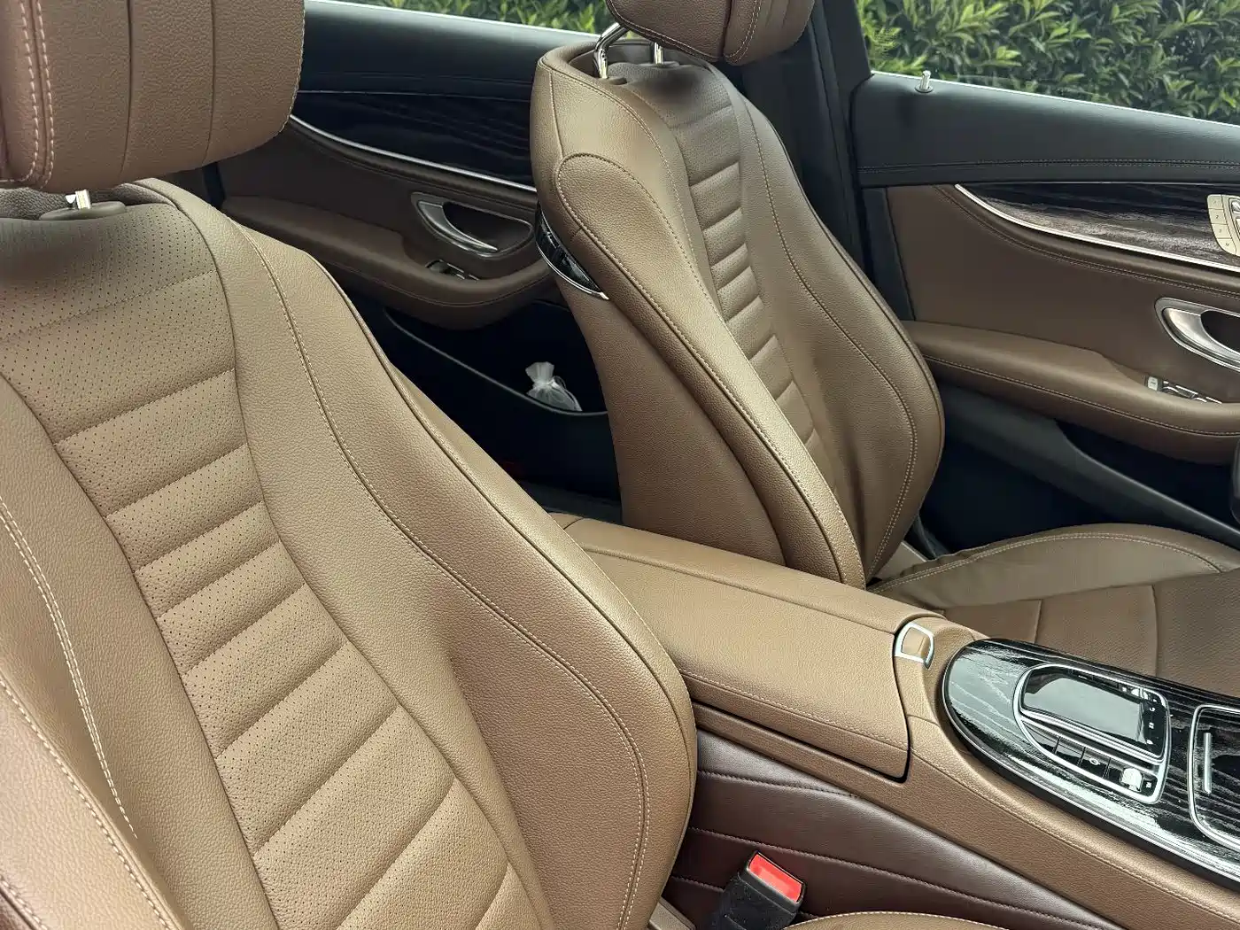 Mercedes-Benz E-Class 2021 E 300 L Fashion фото 11