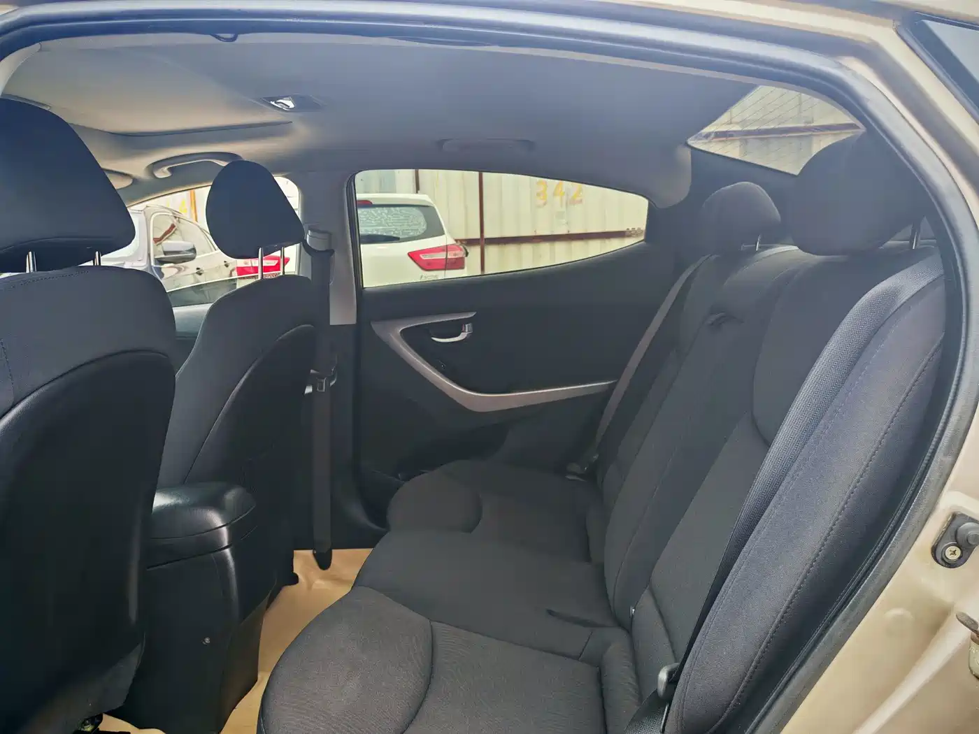 Hyundai Langdong 2017 2016 1.6L Automatic Premium Edition