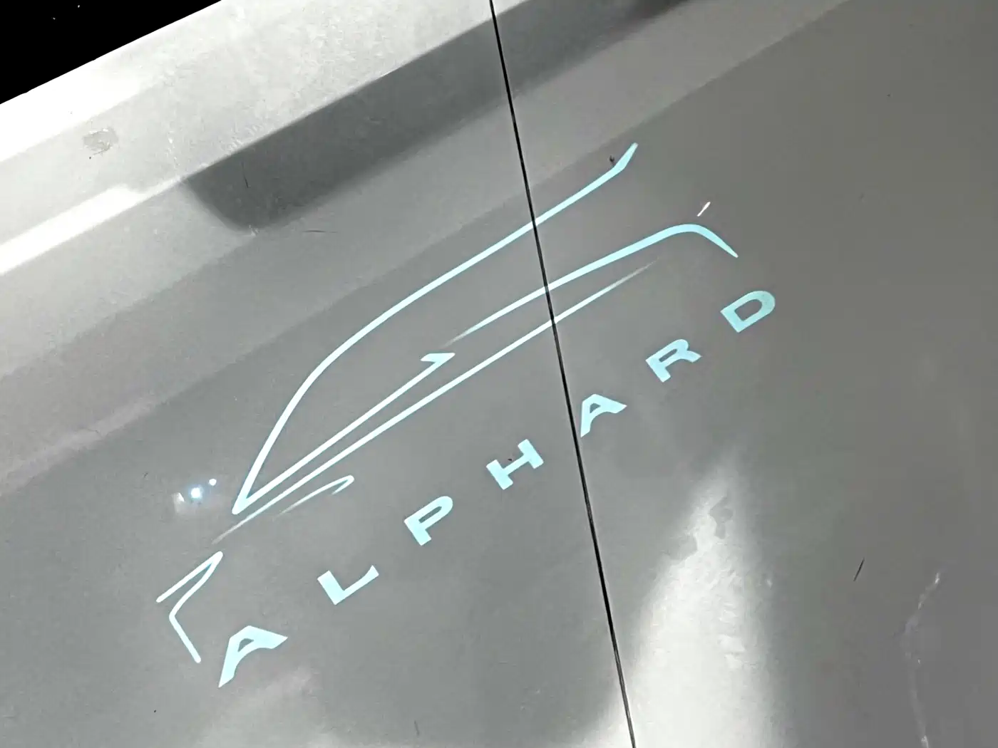 Toyota Alphard 2024 Hybrid 2.5L Prestige Edition фото 4