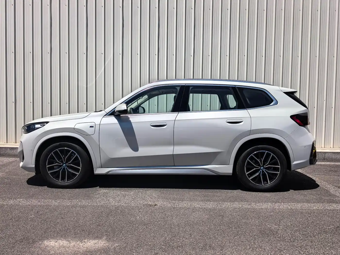 BMW iX1 2025 2025 eDrive25L M Sport Package