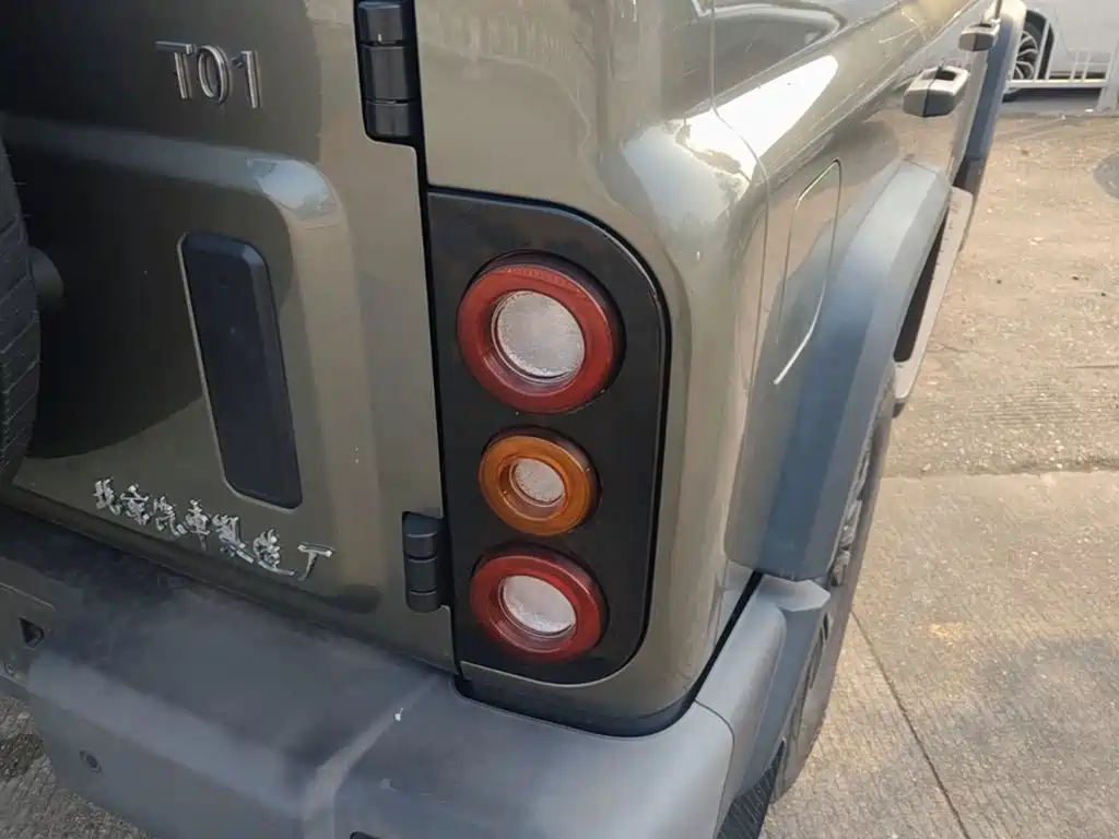 212 T01 2024 2024 2.0T Explorer