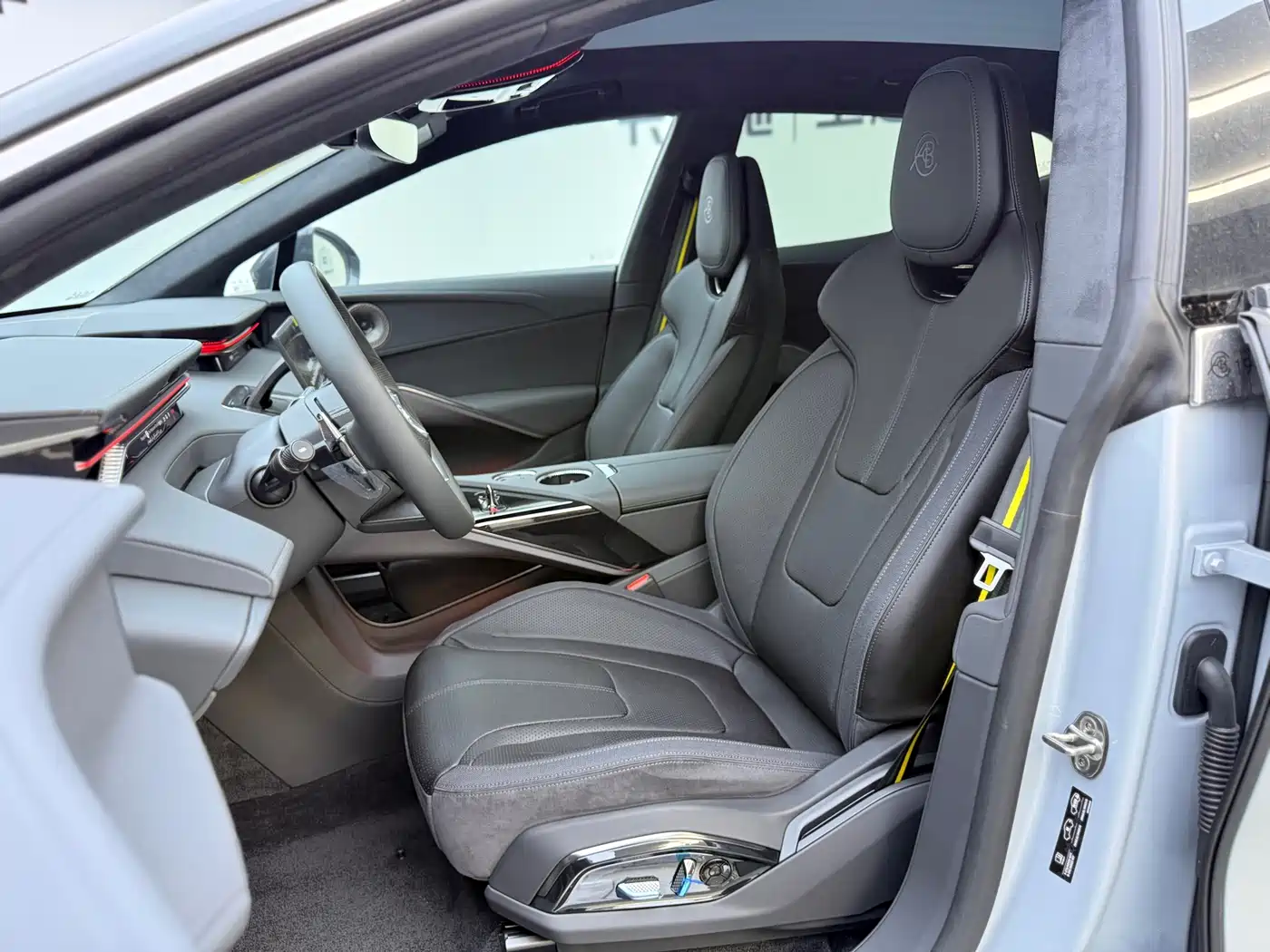 LOTUS SPORTS CAR ELETRE