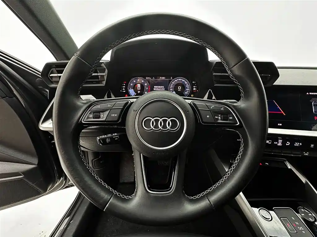 Audi A3 2023 A3L Limousine 35 TFSI Fashion Sport фото 11