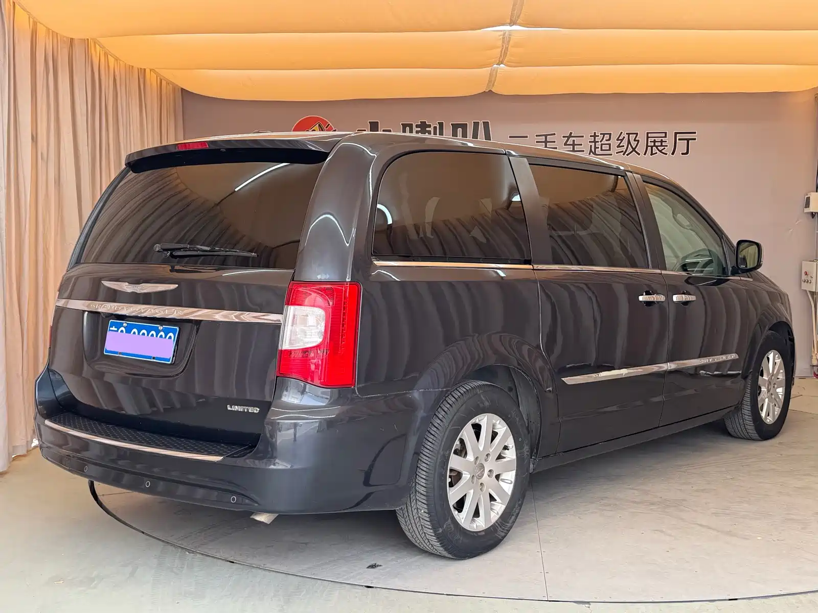 Фото 4 - Chrysler Pacifica