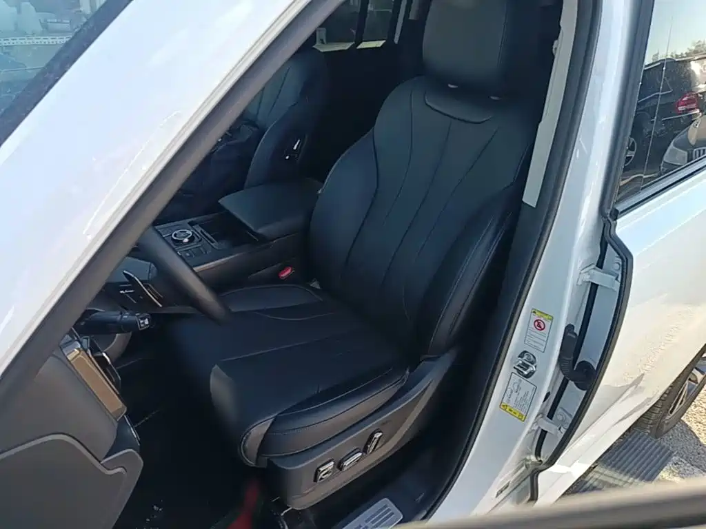 Фото 15 - Haval H9