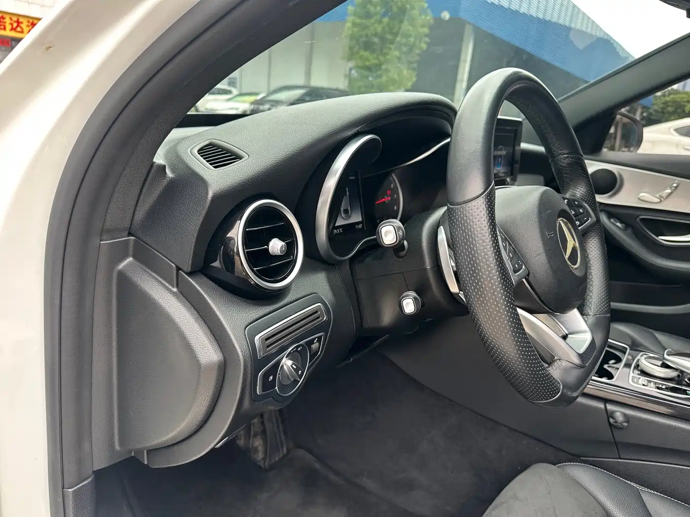 Mercedes-Benz C-Class 2018 C 200 Sport Edition фото 13