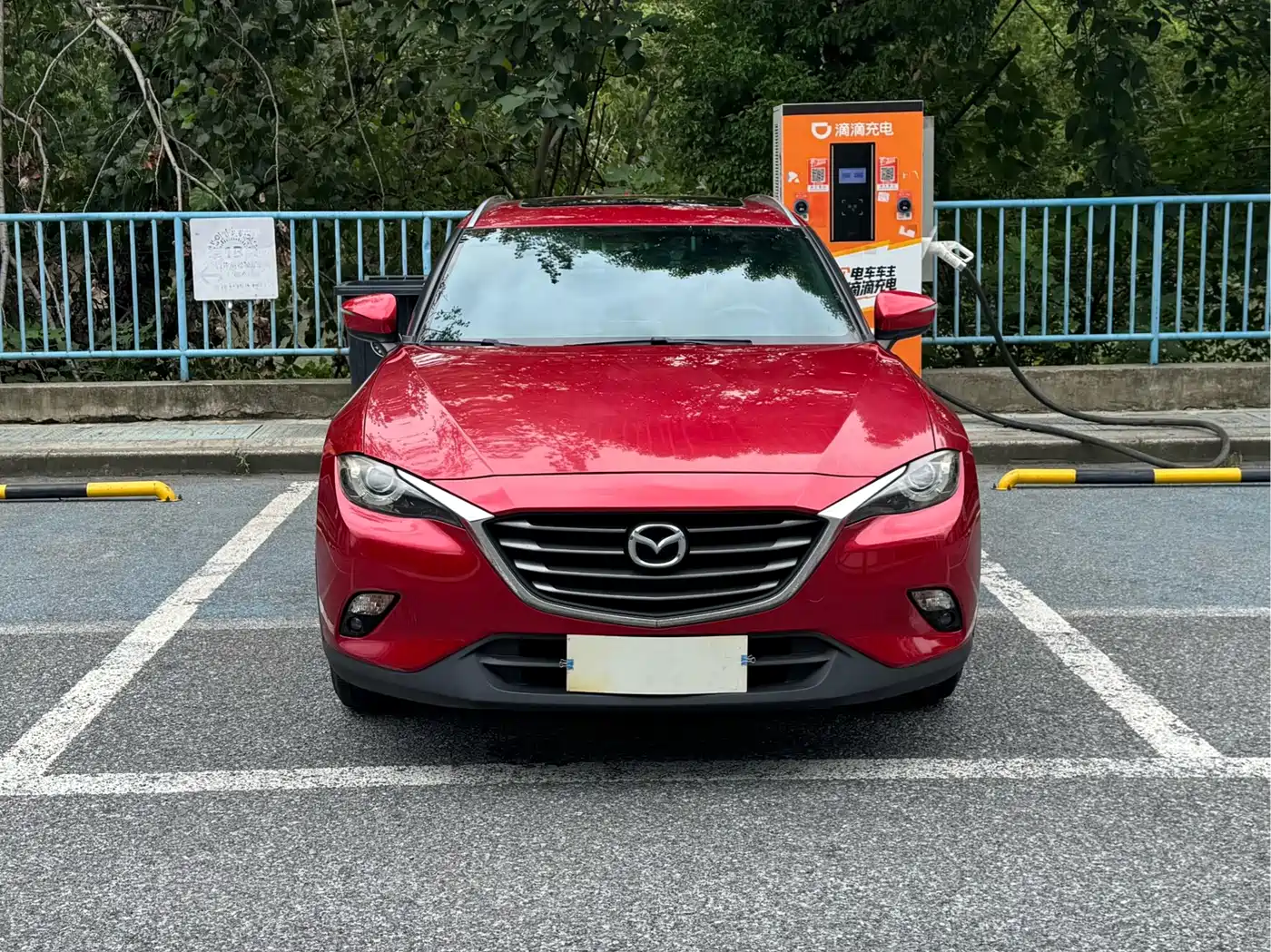 Фото 2 - Mazda CX-4