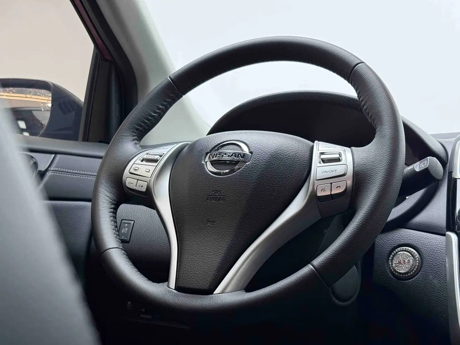 Фото 5 - Nissan Tiida