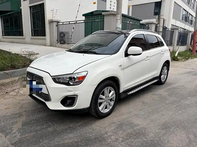  Mitsubishi ASX 2013 2.0L CVT AWD Flagship Edition