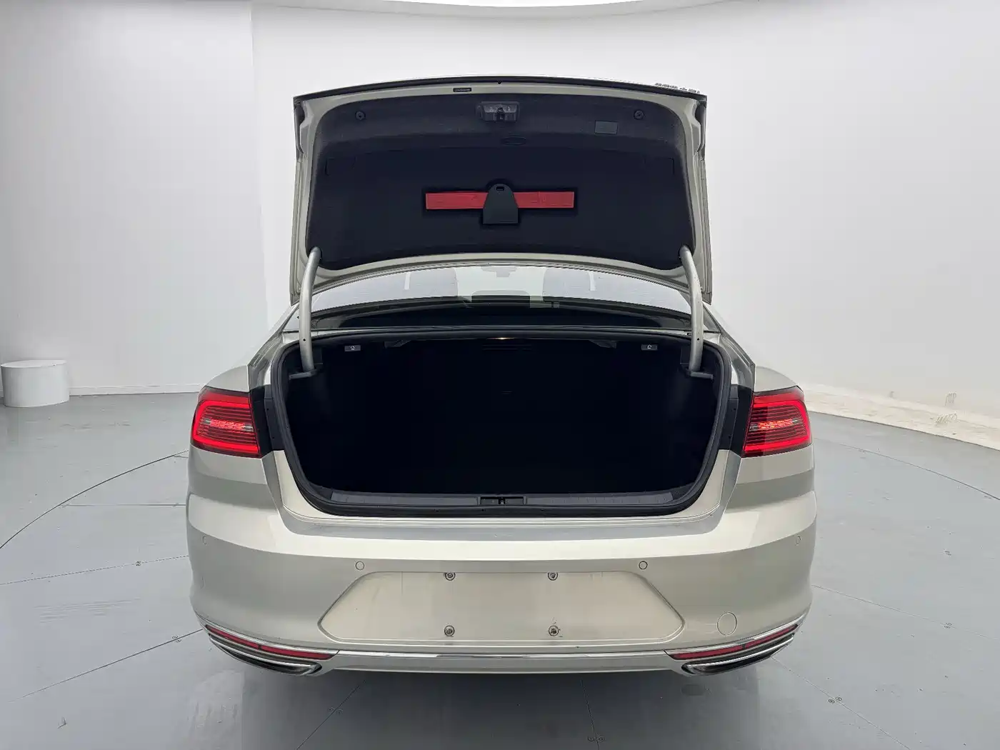 Volkswagen Magotan 2019 380TSI DSG Luxury China V фото 33