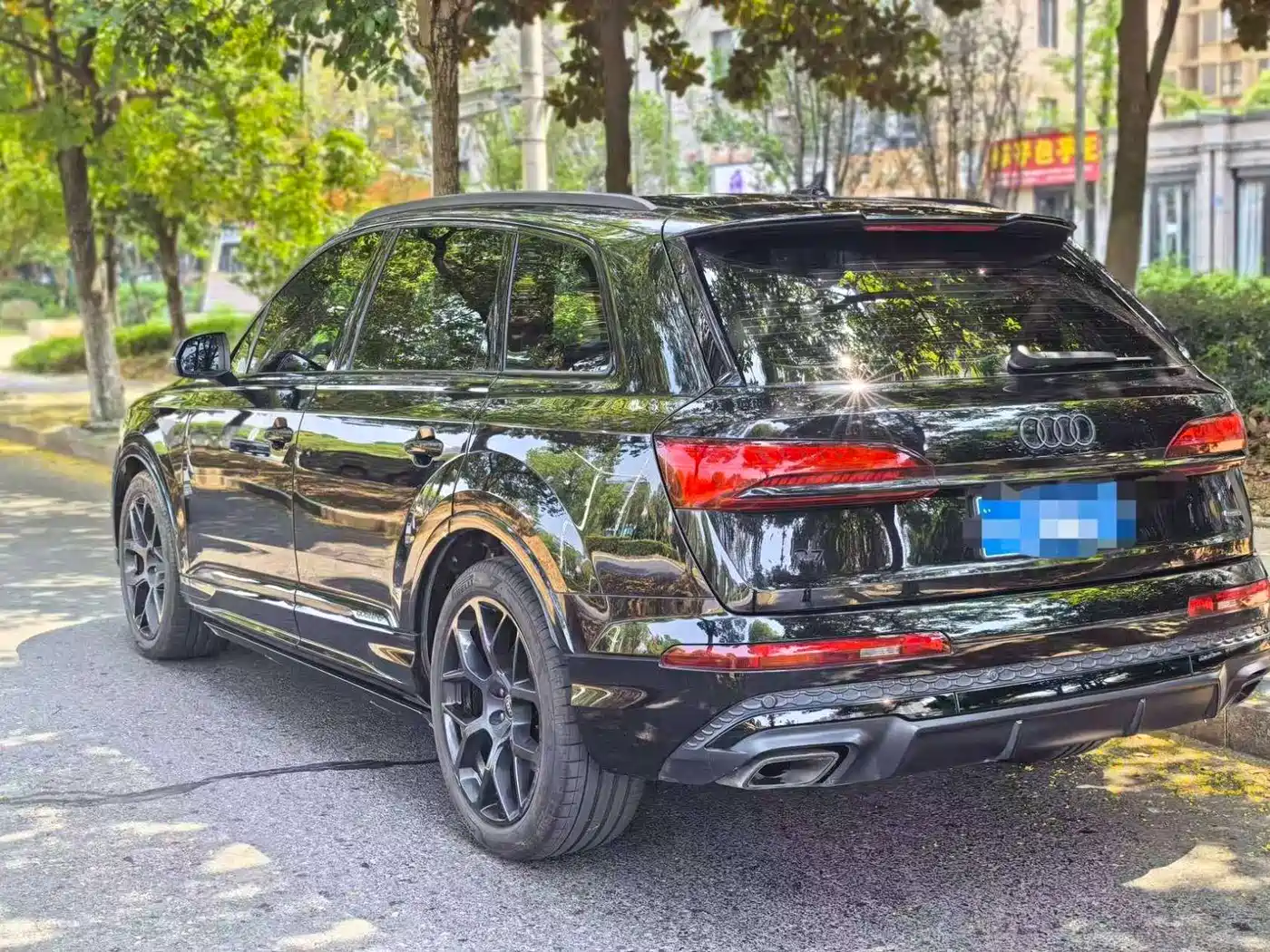 Audi Q7 2025 2024 45 TFSI quattro S line Black Warrior