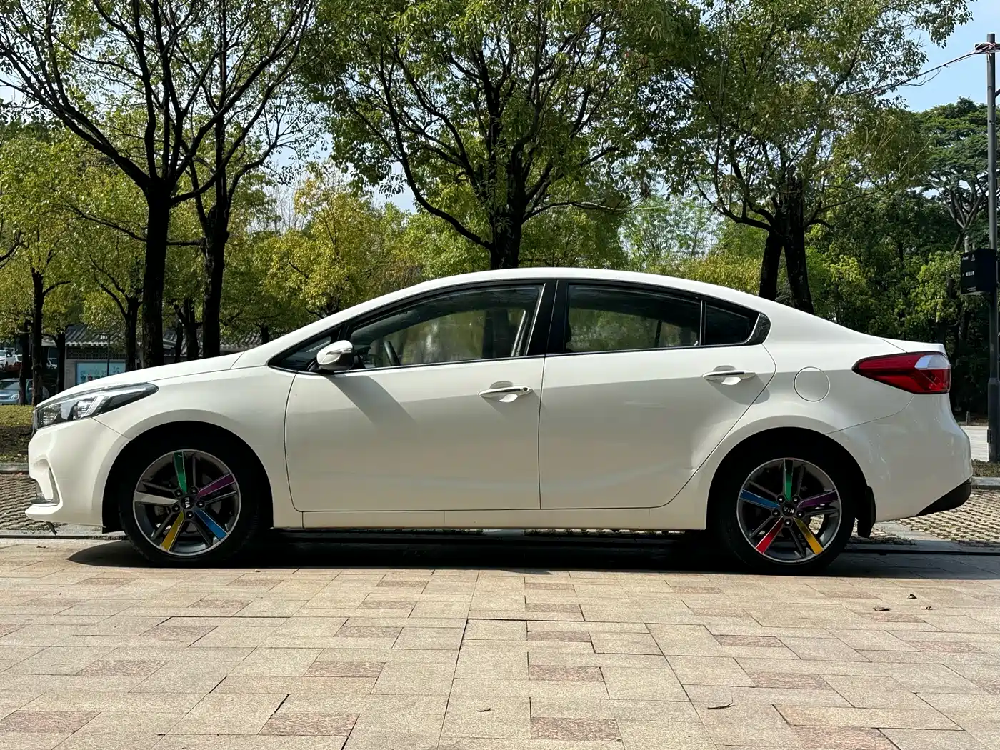 Kia K3 2016 1.6L Automatic GLS фото 10