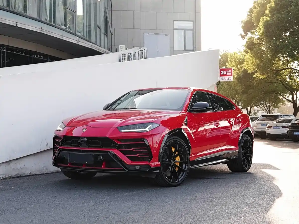 Lamborghini Urus 2021 4.0T V8