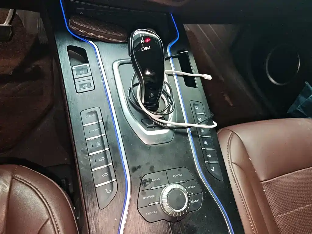 WEY VV7 2021 2021 Model 2.0T Technology Edition